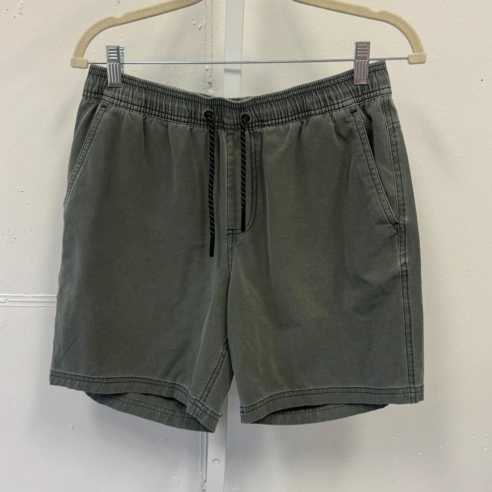 Bearbottom Clothing Mens 7 Inch Inseam Shorts Green Gray Medium Stretch 570